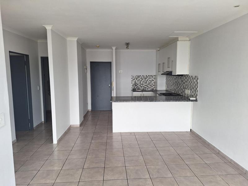 2 Bedroom Property for Sale in Goodwood Central Western Cape